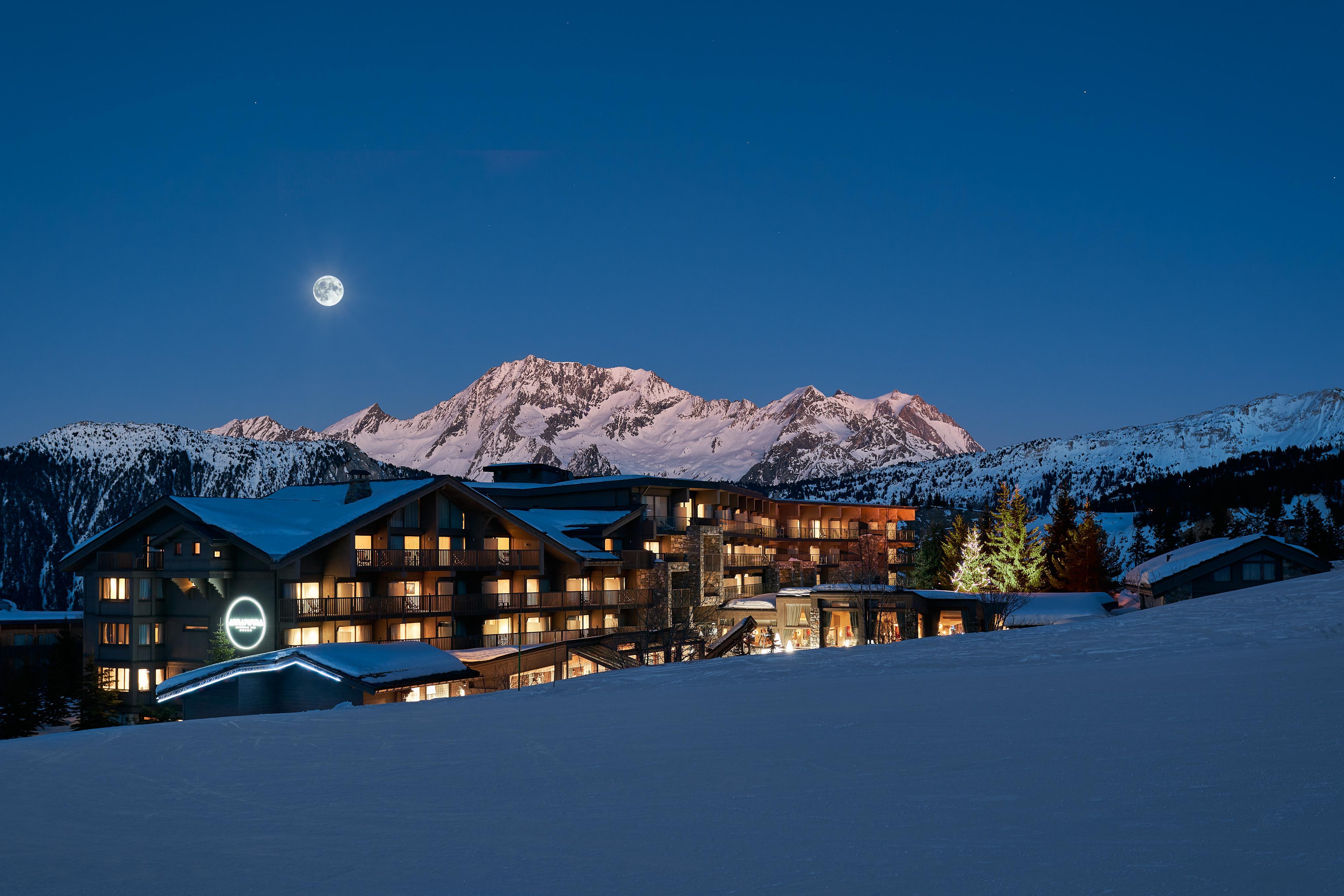 Hotel Annapurna Courchevel Exterior photo